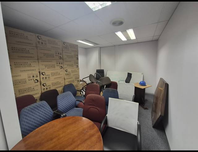 314M² OFFICE TO LET IN RIVONIA